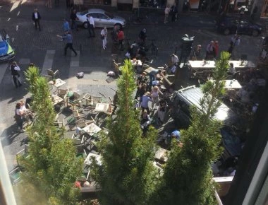 Επίθεση στην πόλη Muenster της Γερμανίας: 4 νεκροί και 50 τραυματίες από οδηγό που έπεσε σε πεζούς